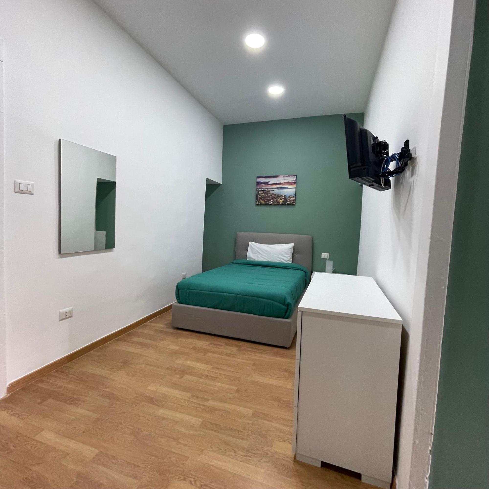 Pontecorvo 26 Appartement Napels Buitenkant foto