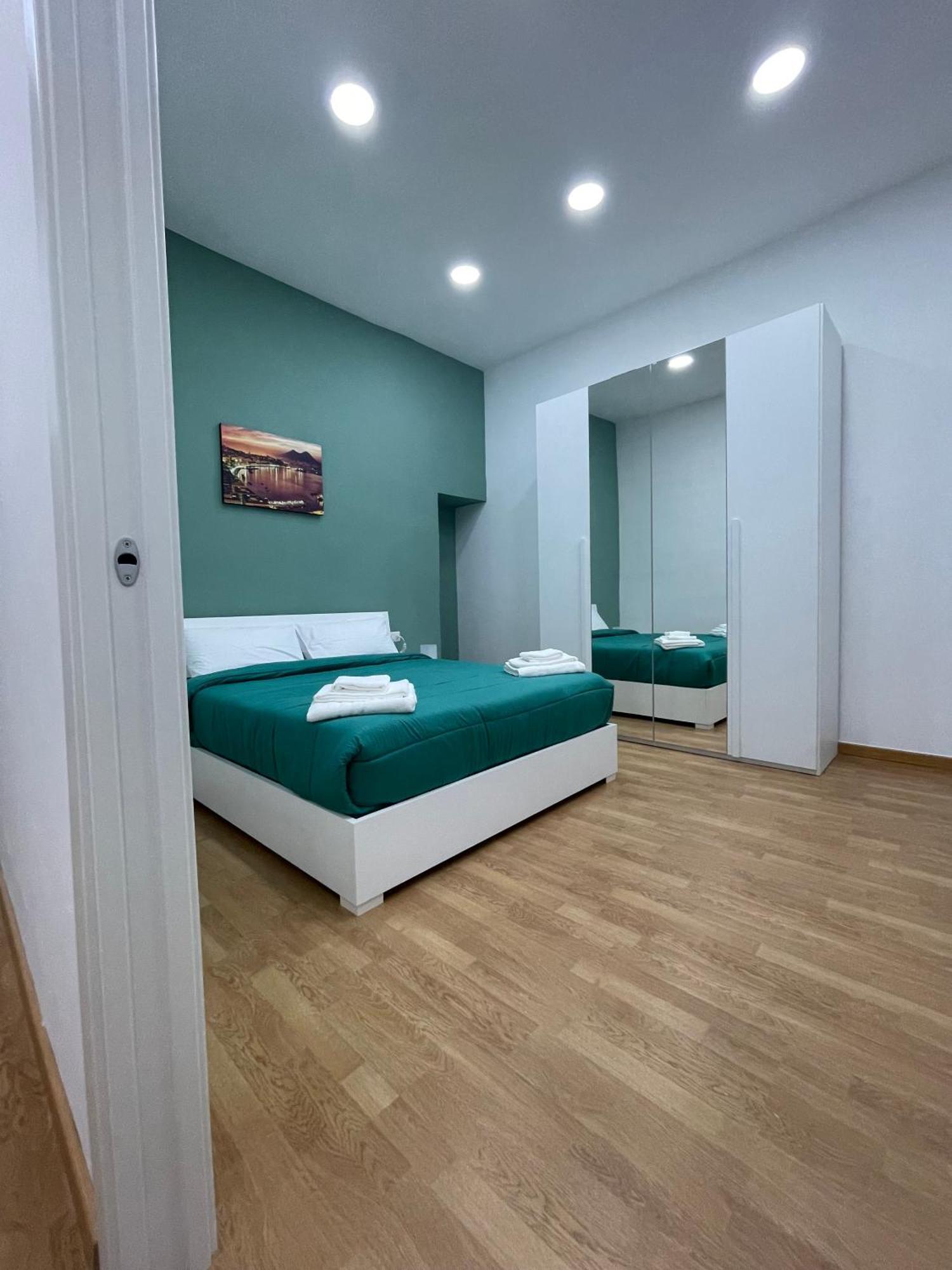 Pontecorvo 26 Appartement Napels Buitenkant foto